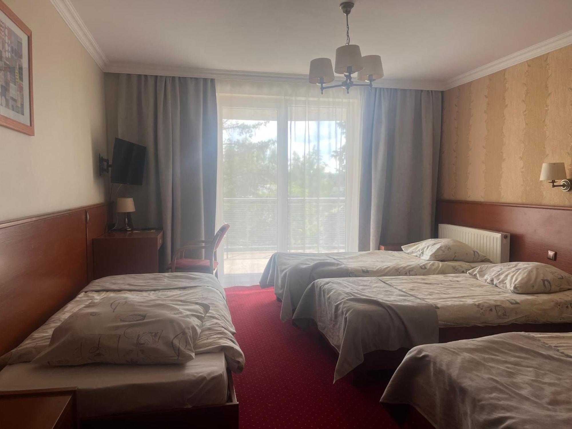 Hotel Albatros Serwy 외부 사진