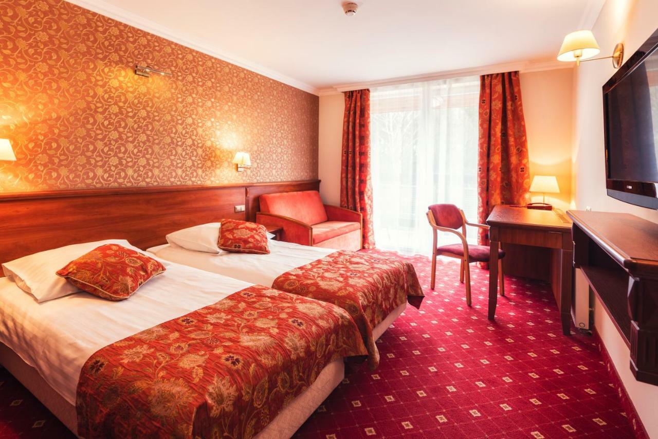 Hotel Albatros Serwy 외부 사진
